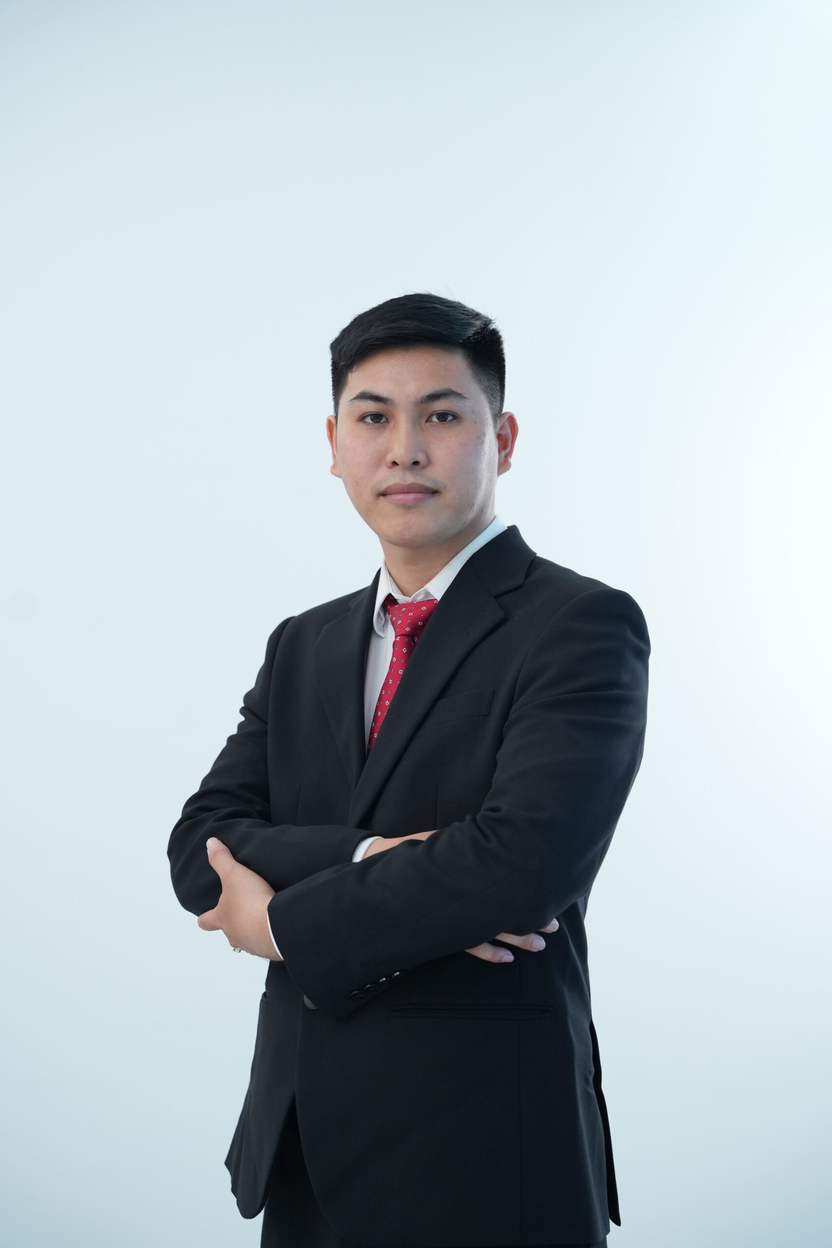 Trần Văn Thuận — Luật sư — Phó Giám đốc